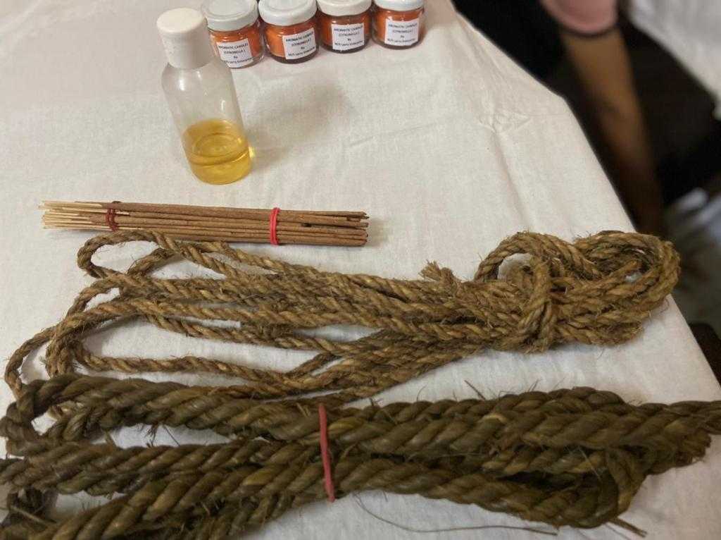 Robe from citronella